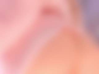 elara-vee's Live Sex Cam Show
