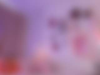 elara-vee's Live Sex Cam Show