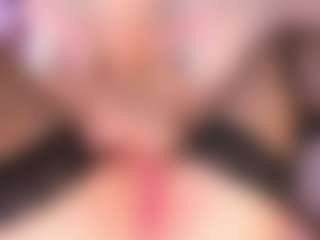 elara-vee's Live Sex Cam Show