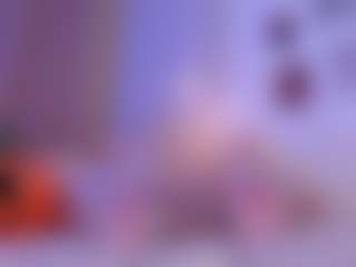elara-vee's Live Sex Cam Show