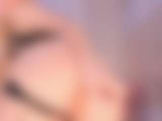 elara-vee's Live Sex Cam Show
