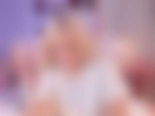 elara-vee's Live Sex Cam Show