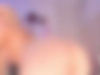 elara-vee's Live Sex Cam Show
