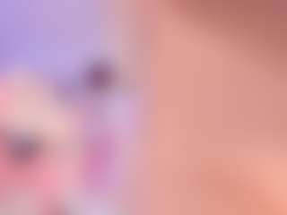 elara-vee's Live Sex Cam Show