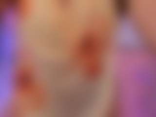 Live cam show with erikamendez - Tease on Camsoda