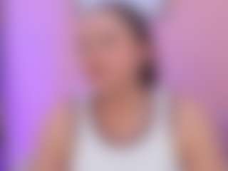 Live cam show with erikamendez - Brown Hair on Camsoda Late Night