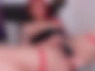 Live cam show with Luna-Loboo - Red Hair on sexytreat.net
