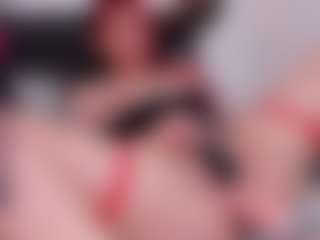 Live cam show with Luna-Loboo - Nipple Piercings on Fit Hotties