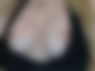 mamutrahal's Live Sex Cam Show