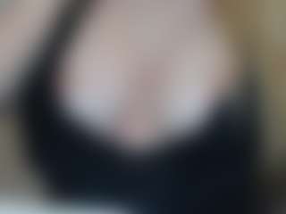mamutrahal's Live Sex Cam Show