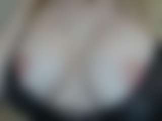mamutrahal's Live Sex Cam Show