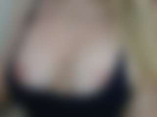 mamutrahal's Live Sex Cam Show