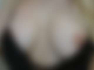 mamutrahal's Live Sex Cam Show