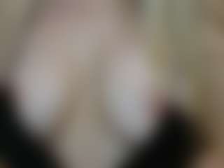 mamutrahal's Live Sex Cam Show
