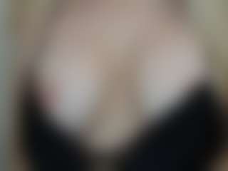 mamutrahal's Live Sex Cam Show