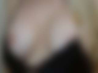 mamutrahal's Live Sex Cam Show