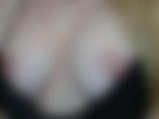mamutrahal's Live Sex Cam Show