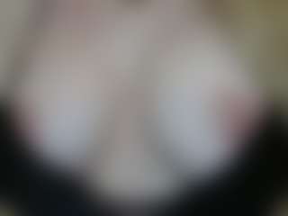 mamutrahal's Live Sex Cam Show