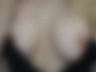 mamutrahal's Live Sex Cam Show