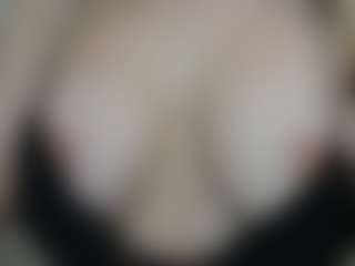 mamutrahal's Live Sex Cam Show