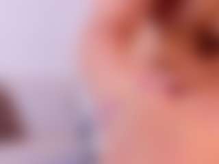 Live cam show with MarelynSummer - Brown Hair on Camsoda