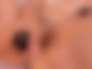 Live cam show with MarelynSummer - Ebony on studioflirtlive.com | colombia