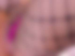 Live cam show with MarelynSummer - Public on Dolls Live