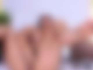 MarelynSummer's Live Sex Cam Show