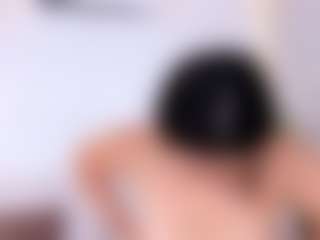 Live cam show with MarelynSummer - Public Toys on makecum.org