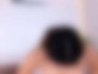 Live cam show with MarelynSummer - Lush Teen (18+) on UwU Esports