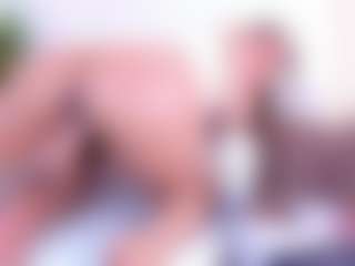 Live cam show with MarelynSummer - Big Ass Teen (18+) on Dolls Live