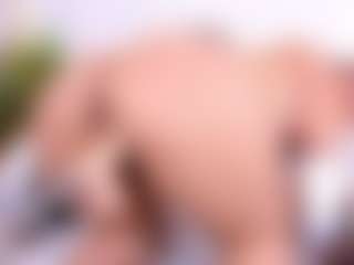 Live cam show with MarelynSummer - Twerk on slutload