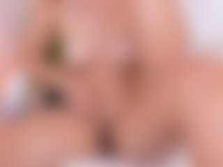 MarelynSummer's Live Sex Cam Show