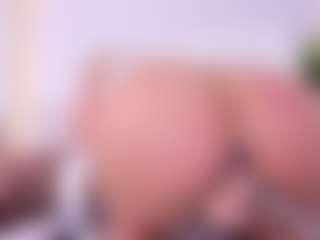 MarelynSummer's Live Sex Cam Show