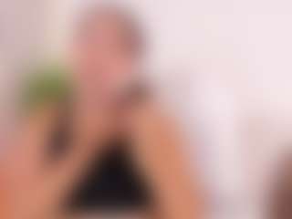 MarelynSummer's Live Sex Cam Show