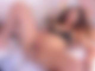 Live cam show with MarelynSummer - Public Brown Hair on Camsoda