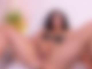 MarelynSummer's Live Sex Cam Show