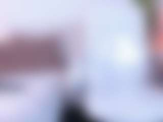 Live cam show with MarelynSummer - Public Ebony on madthumbs