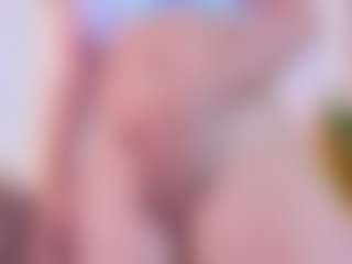 MarelynSummer's Live Sex Cam Show