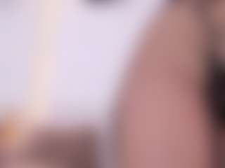 MarelynSummer's Live Sex Cam Show