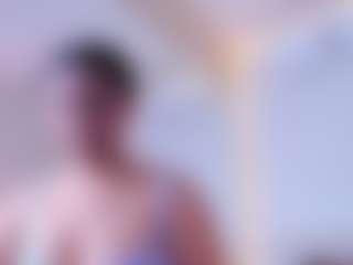 Live cam show with MarelynSummer - Small Tits Teen (18+) on Camsoda