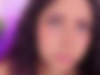 Live cam show with MarelynSummer - Young Adult on livesuperchat.net