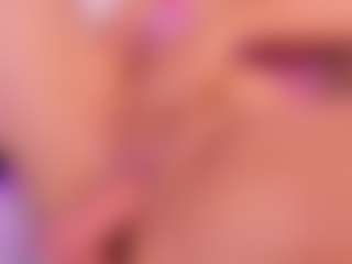 MarelynSummer's Live Sex Cam Show