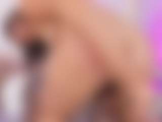 Live cam show with MarelynSummer - Fetish Brown Hair on MyBangCams