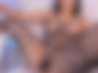 Live cam show with MarelynSummer - Dildo on Camversity