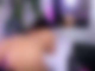 MarelynSummer's Live Sex Cam Show