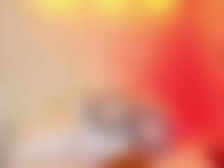 Live cam show with MarelynSummer - Public Ebony on Camsoda