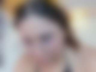 Live cam show with MarelynSummer - Black Small Tits on Camsoda | colombia