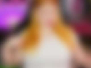 Live cam show with AriettaHeart - Moaning on AdultVida.com