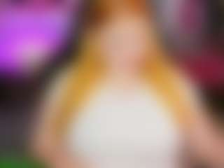 Live cam show with AriettaHeart - Genital Piercings on AdultVida.com